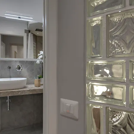 Alessandra فلورنس